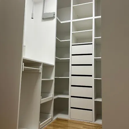 Apartman Penthouse 303 *